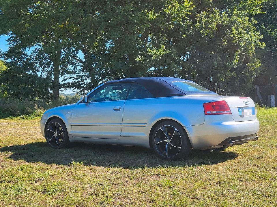 Audi A4 Cabrio 3.0V6 S4 Automatik in Goehren