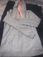 Sweater Jacke Sweatjacke Strickjacke Gr. M 38 w. Neu grau rosa Hessen - Dietzenbach Vorschau