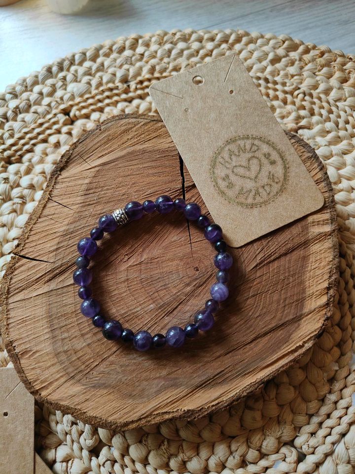 Wunderschönes Handmade Amethyst Armband in Hatten