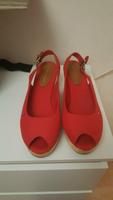 Tommy Hilfiger Sandalen Keilabsatz Elba Sling Back in rot Gr. 41 Baden-Württemberg - Mannheim Vorschau