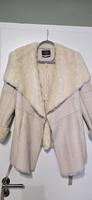 Wintermantel warm mit Fell bershka 38 creme Bayern - Waldkraiburg Vorschau
