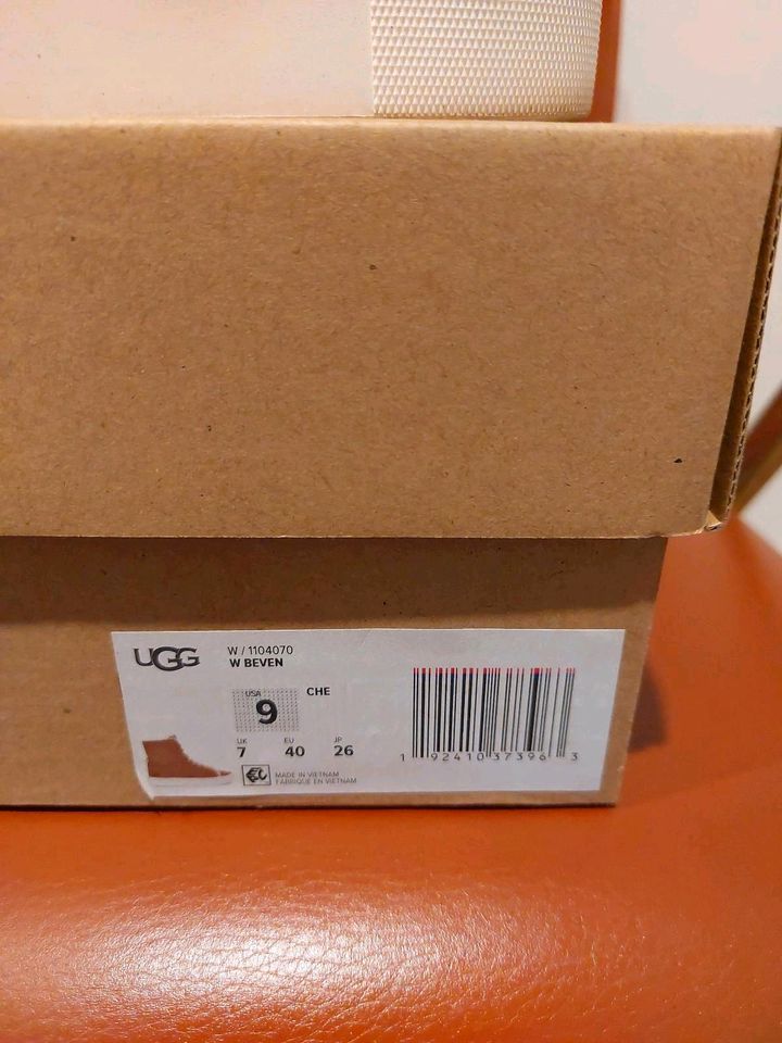 UGG Beven Winter Sneaker braun, Gr. 40 in Pulheim