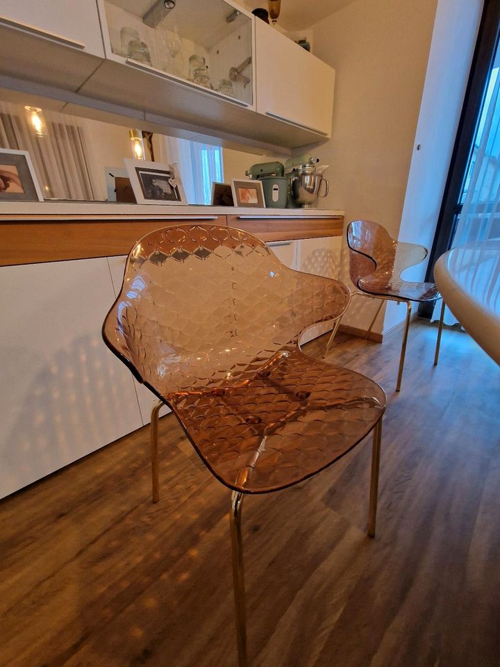 6 Stapelbarere Esszimmerstühle aus Polycarbonat in Heilbronn