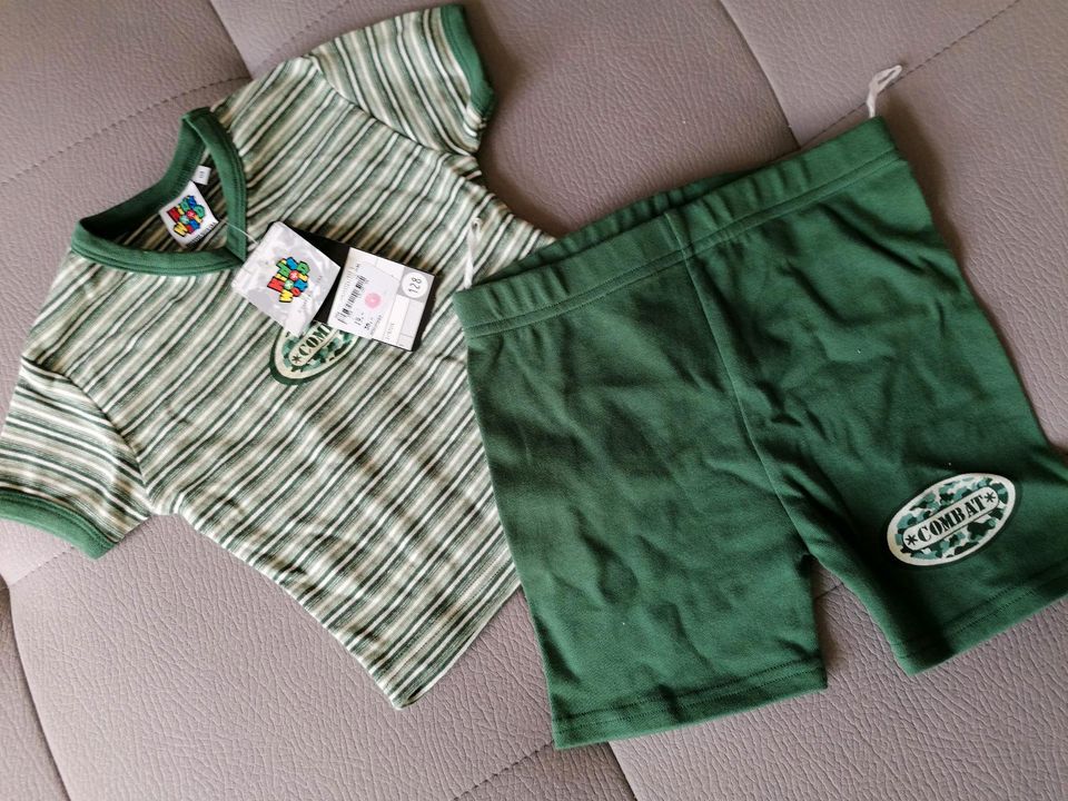 NEU KIDS WORLD GR. 128 SET KOMBI SHORTS SHIRT in Wuppertal