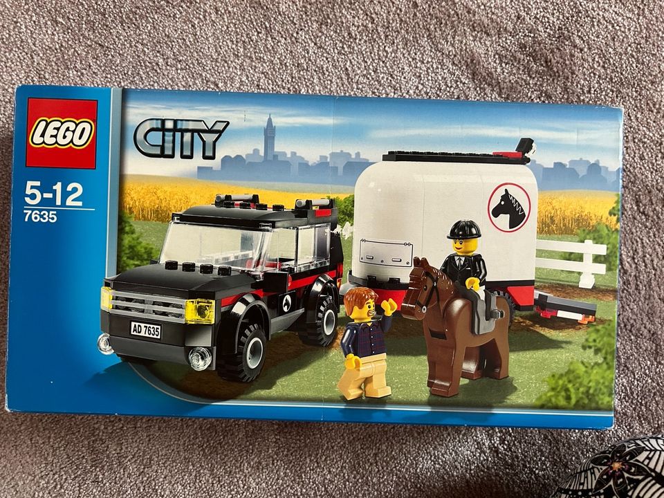 LEGO City 7635 - Pferdetransporter vollständig in Gröningen