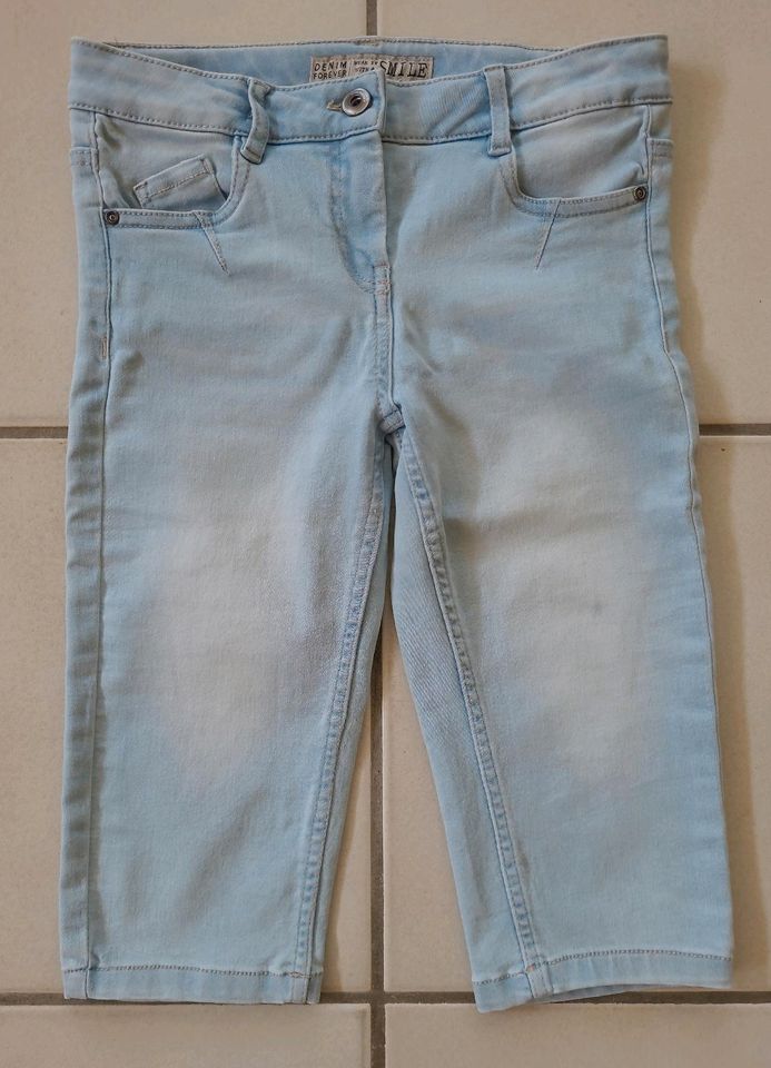 Caprijeans 3/4 Jeans Hose Größe 140 hellblau in Achim