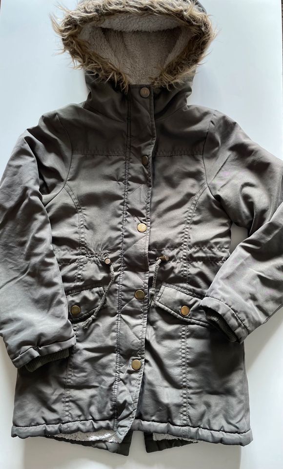 Winterjacke Parka Zeeman Größe 134/140 in Niedersachswerfen