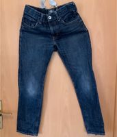 schöne dunkelblaue Jeans Gr. 152, H&M, guter Zustand Niedersachsen - Rosdorf Vorschau