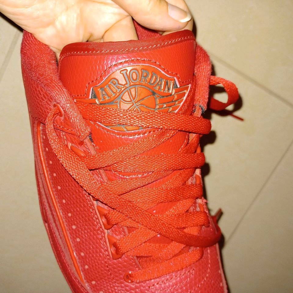 Nike air Jordan 2 Retro Low gr.42 rot Basketballschuhe in Heide