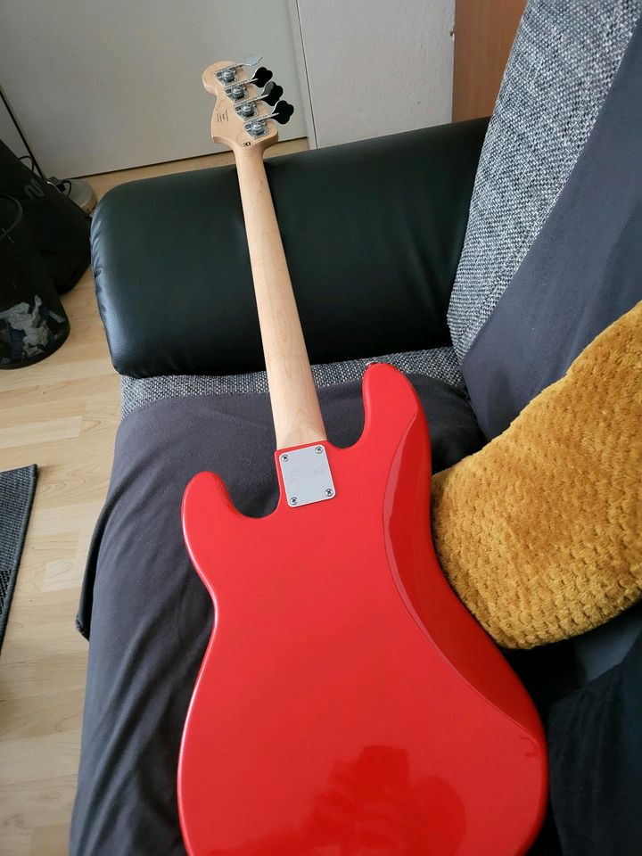 Fender Squier JP Bass in Stutensee