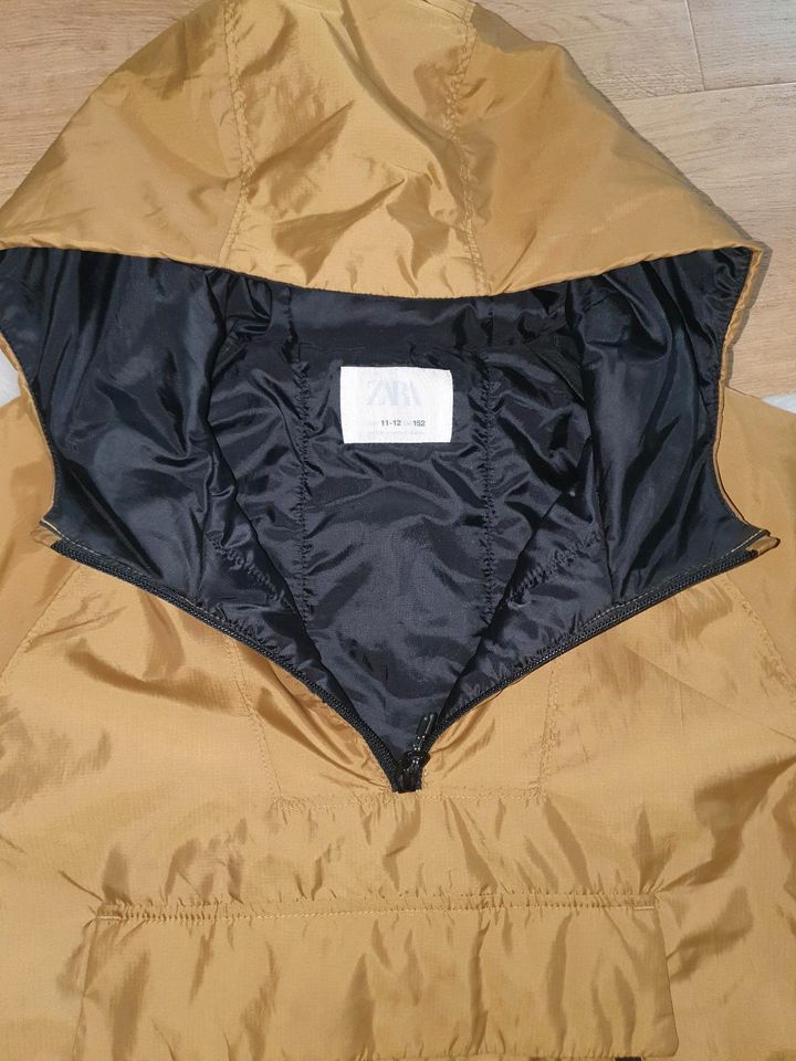 Moderne Zara Jacke/Übergangsjacke Gr.152  camel in Pforzheim