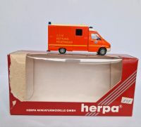 Herpa 1:87 MB Sprinter RTW Feuerwehr Hamburg Nordrhein-Westfalen - Hemer Vorschau