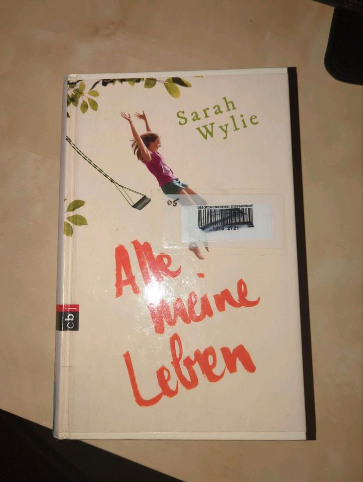 Buch "Alle meine Leben" in Neuss