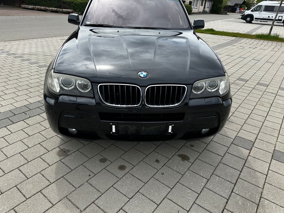 BMW X3 E83 2.0d XDrive M Paket in Aichhalden