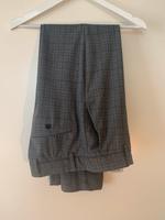 Hose Jack & Jones kariert grau Gr. 33/32 Stretch wie neu Brandenburg - Bad Saarow Vorschau