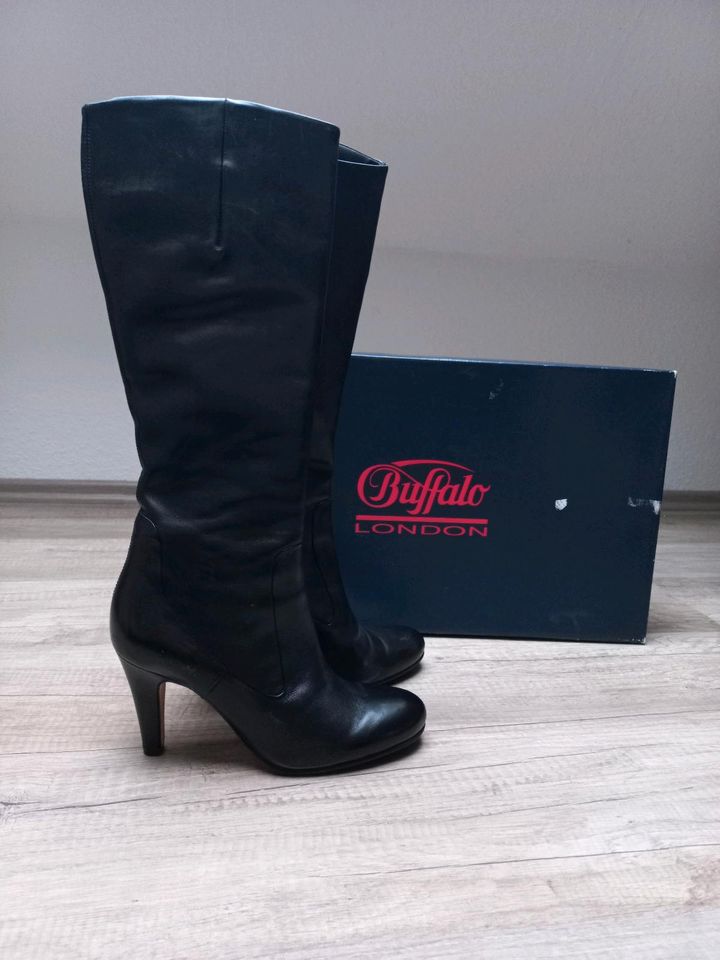 NEU! Buffalo * Damenstiefel * Gr. 40 * schwarz Nappaleder Stiefel in Berlin