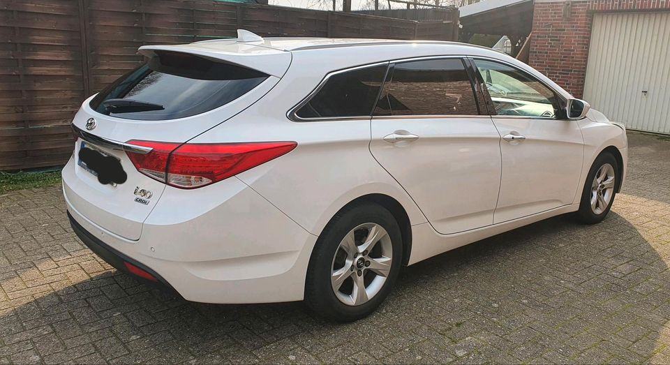 Hyundai i40 zu verkaufen in Rhauderfehn