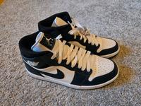 AIR JORDAN 1 MID - Sneaker high Größe 44 Schleswig-Holstein - Kappeln Vorschau