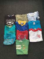 Jungen Kleiderpaket T-Shirt Größe 98/104 Baden-Württemberg - Laichingen Vorschau