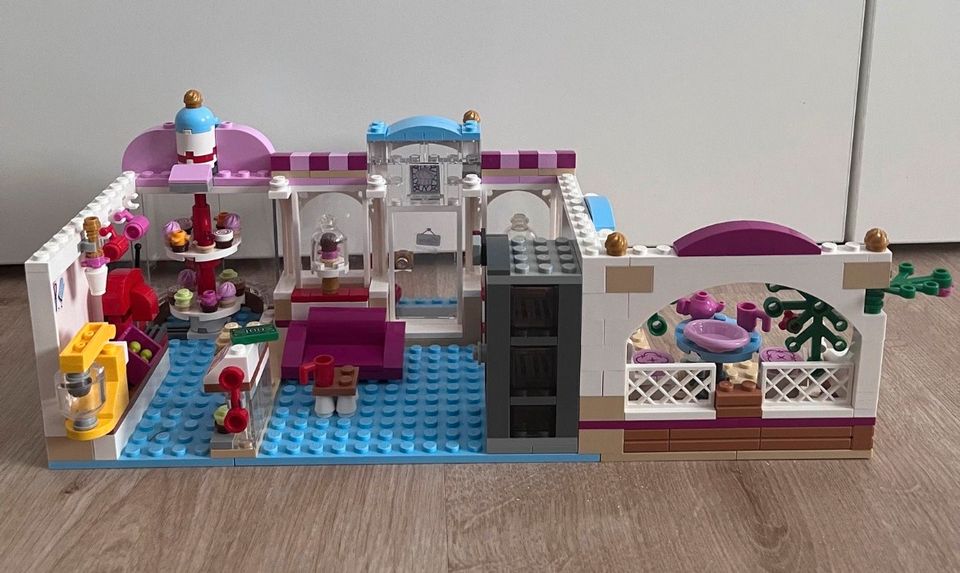 LEGO FRIENDS 41119 - Heartlake Cupcake-Café in Bad Wünnenberg