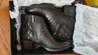 NEU Clarks Stiefelette Gr. 37 UK4 Leder Boots Schuhe Düsseldorf - Eller Vorschau