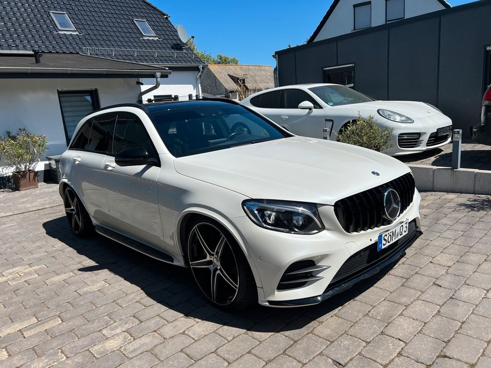 Mercedes GLC 350 D AMG / Tüv / Klima / Pano / ACC / Leder in Eckstedt