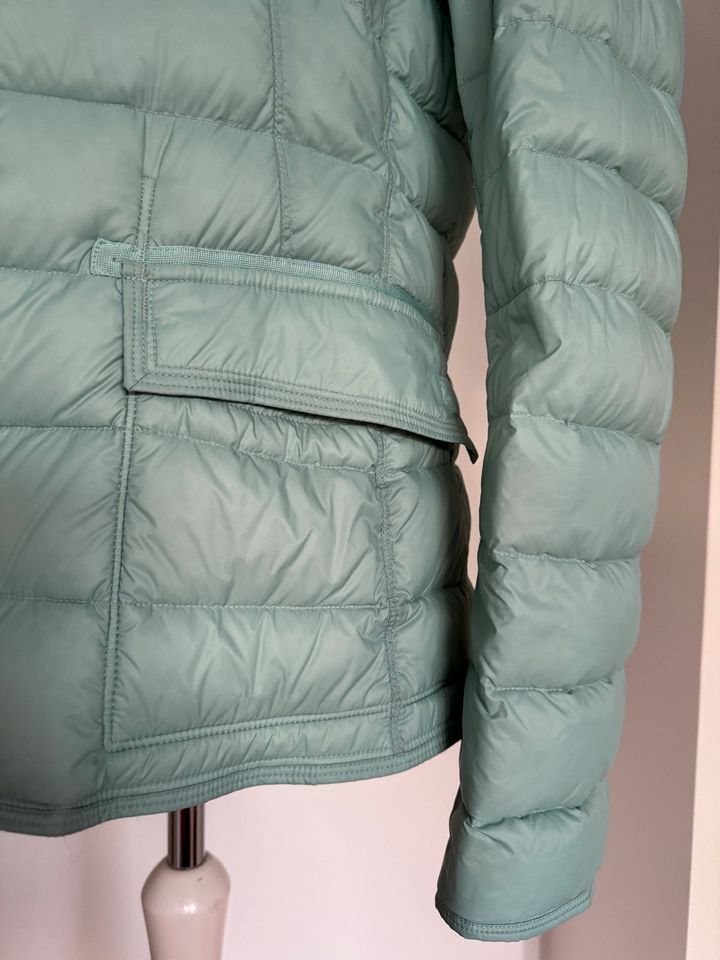 Leichte Daunenjacke, Parajumpers, Salbei grün, mint, L Gr. 40 Top in München