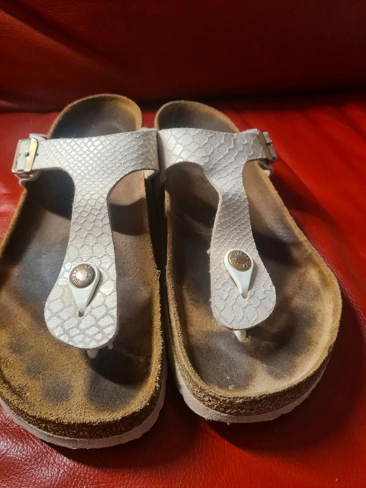 Birkenstock Gizeh Shiny Snake Gr. 40 Inklusive Versand in Langenfeld