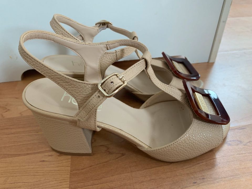 Wie NEU Damenschuhe Heel Gr.36-37 in Lübeck