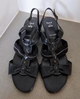 ara Sandalen, schwarz, Gr. 8 / 42 - KAUM GETRAGEN Bayern - Raubling Vorschau