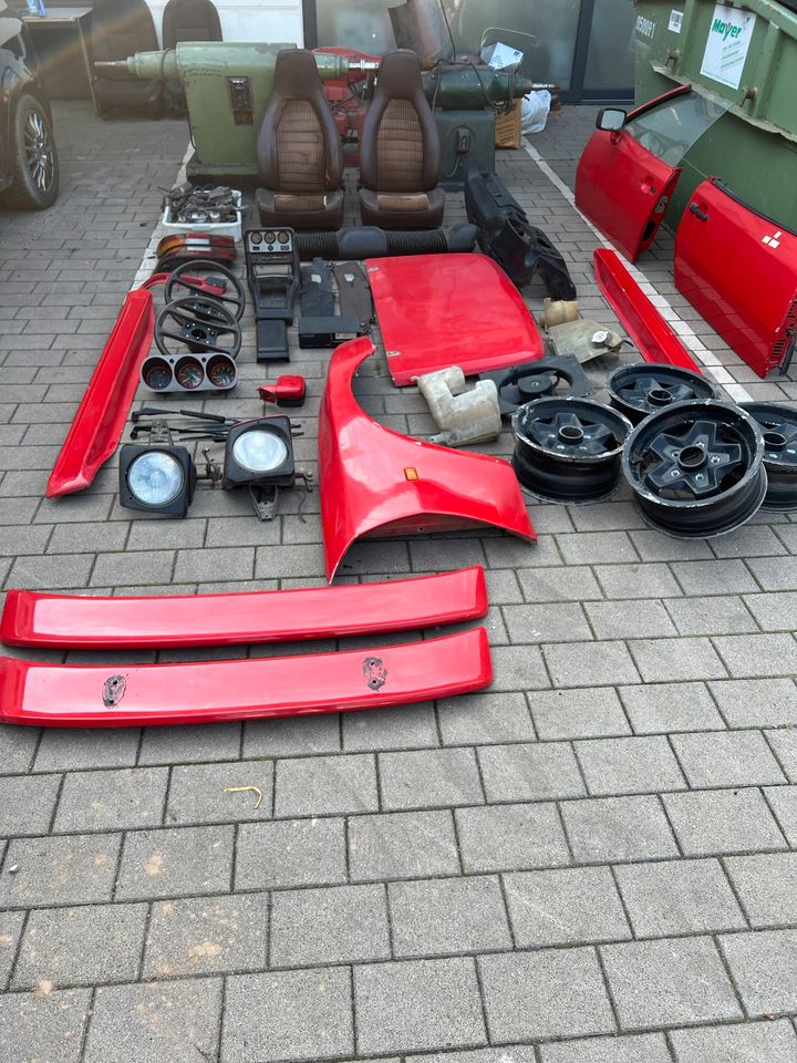 Porsche 944 Schlachtfest Parts Ersatzteile Innenraum Karosserie in Bönnigheim