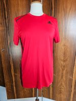 Adidas T-Shirt in rot, schwarze Streifen, Größe M Hessen - Oberursel (Taunus) Vorschau