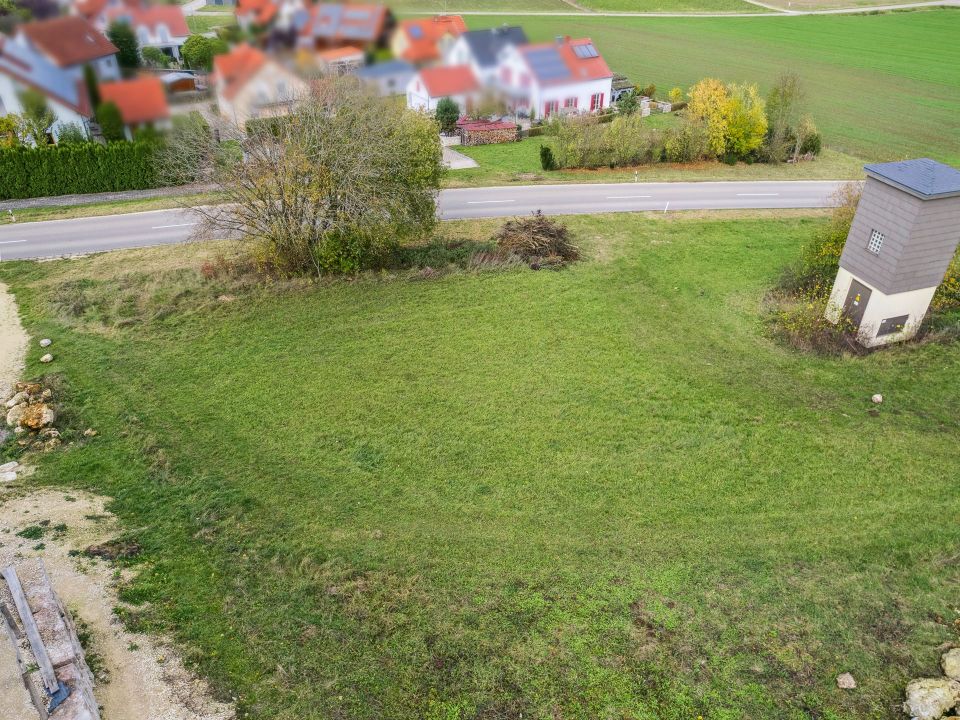 Bauträger aufgepasst! Großflächiges Baugrundstück in Wellheim in Wellheim