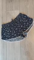 Shorts Short häkel Blumen viskose blau H&M 36 Frankfurt am Main - Hausen i. Frankfurt a. Main Vorschau