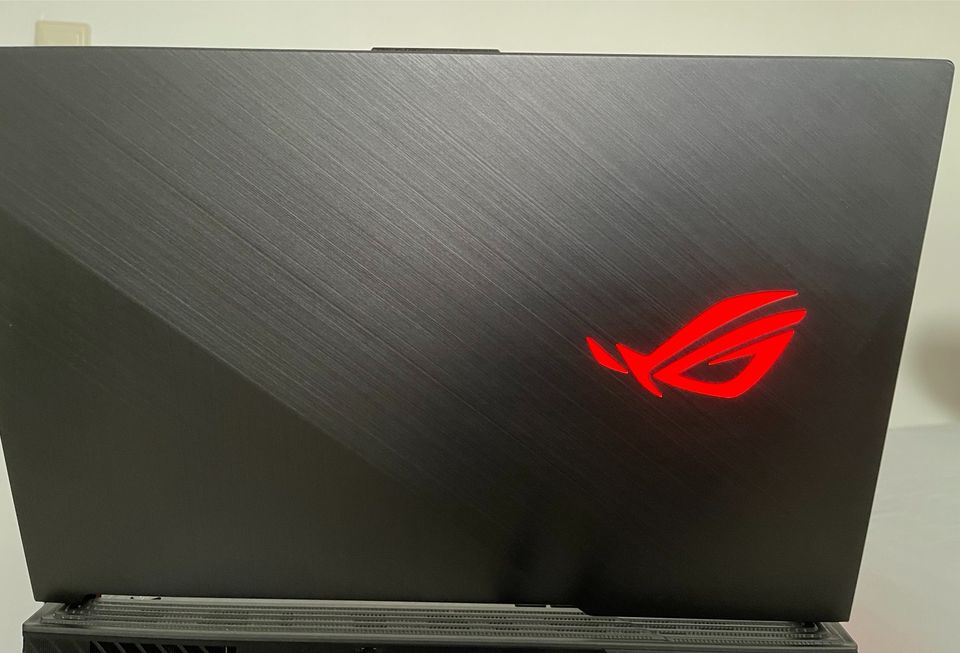 Asus Rog Strix Scar III in Nürnberg (Mittelfr)