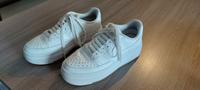 Nike COURT VISION ALTA - Sneaker Größe 38,5 Hessen - Poppenhausen Vorschau