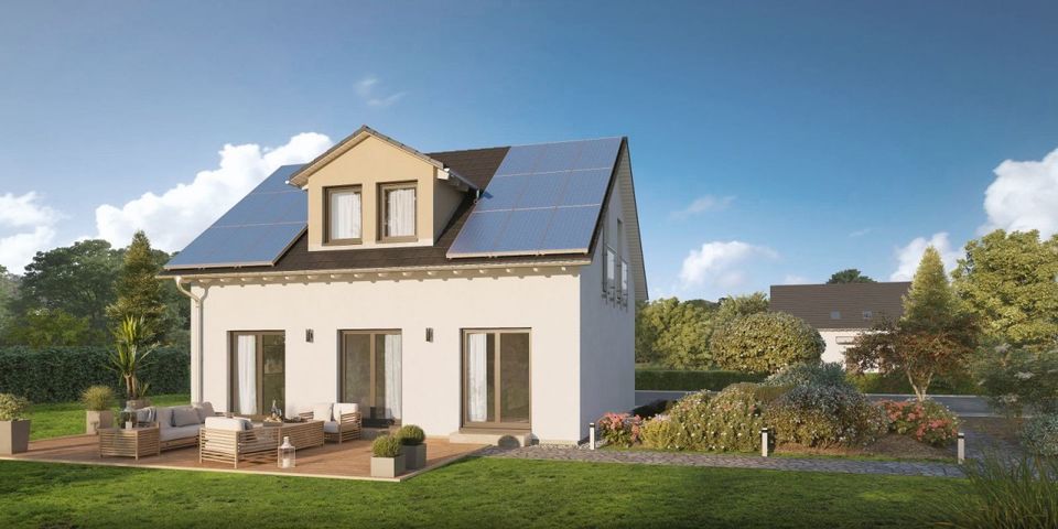 Förderfähig und nachhaltig: Energieeffizientes Einfamilienhaus als Ausbauhaus mit PV-Anlage in Rothenfels