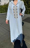 Babyblaue Jellaba/Marokkanisch/Feierlichkeit/Kaftan Nordrhein-Westfalen - Langenfeld Vorschau
