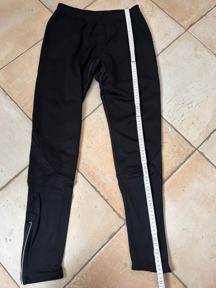 4 Sports Thermo Laufhose Sporthose Trainingshose Gr. S Gr. 158 in Brüsewitz