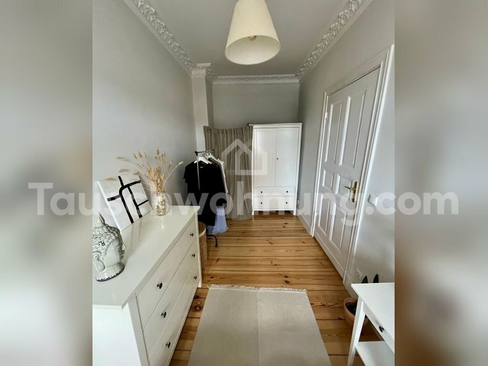 [TAUSCHWOHNUNG] 2 Z. renovierter Altbau, Balkon, Top-Lage Neukölln in Berlin