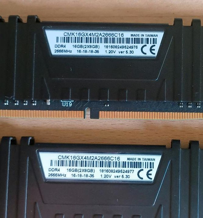 Corsair Vengeance Lpx DDR4 RAM Arbeitsspeicher 16GB 2x8GB in Bad Mergentheim