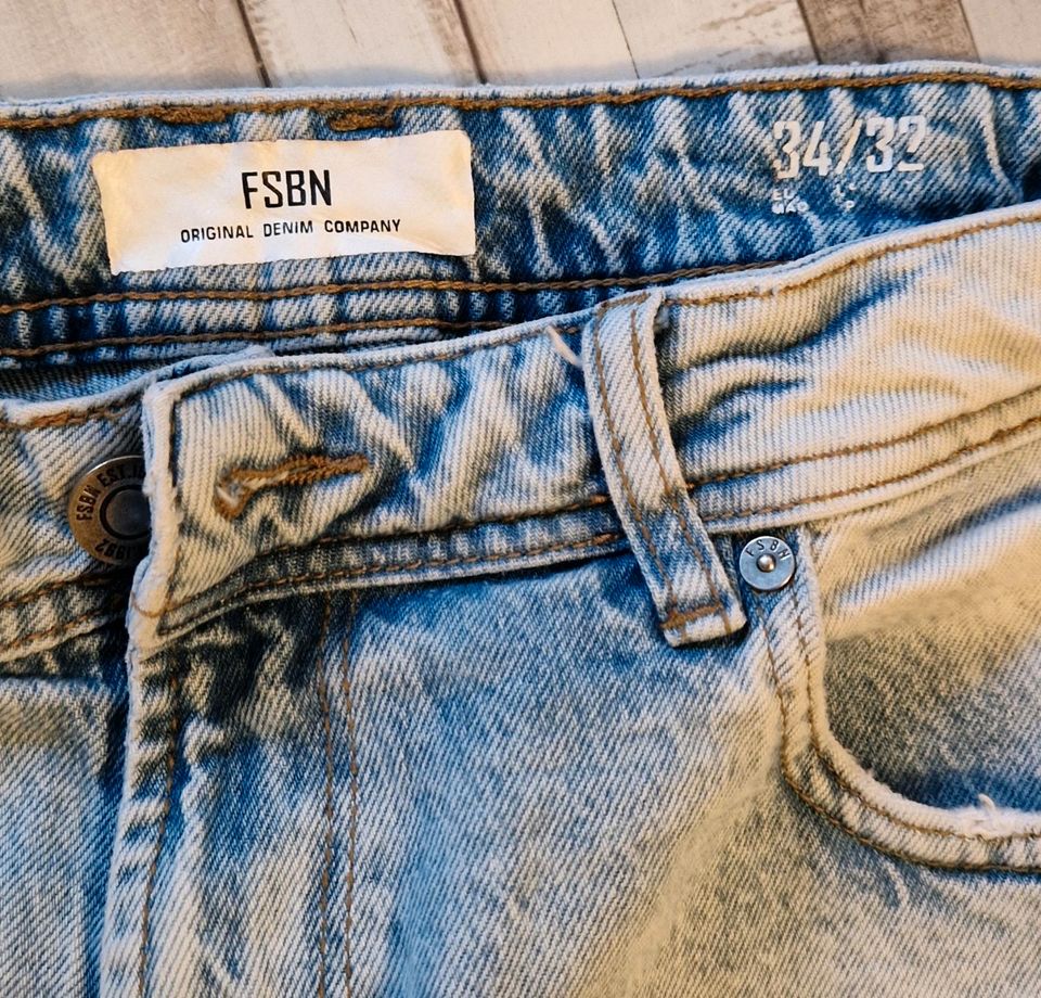 FSBN Jeans Hose in der Größe 34/32 Neuwertig  !!! in Dortmund