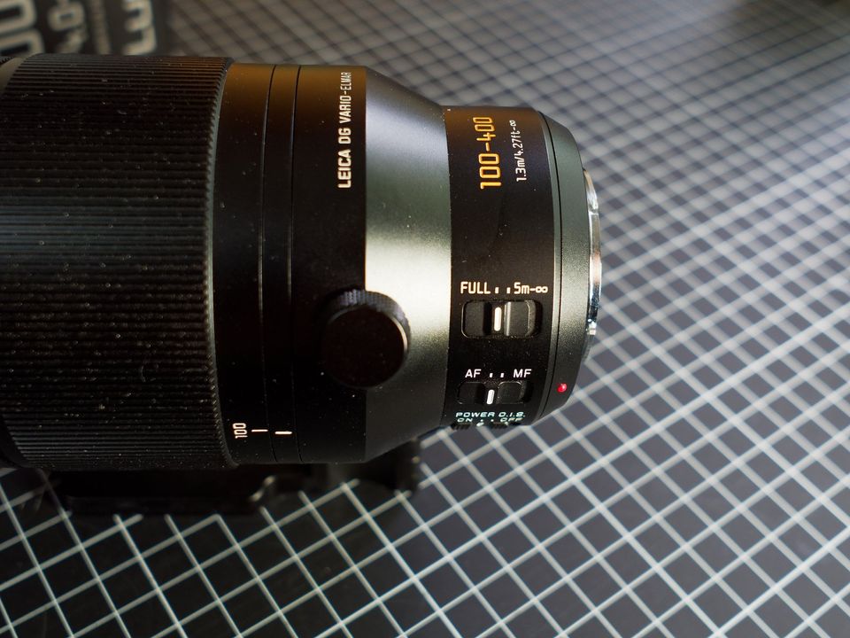 Panasonic LUMIX G Leica DG Vario-Elmar 100-400 mm F4.0-6.3m MFT in Kirchlengern