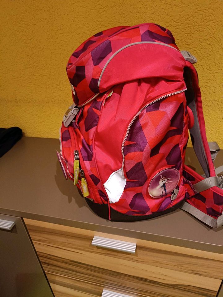 Ergobag Schulrucksack Set Mädchen in Neusalza-Spremberg