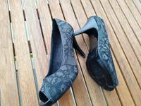 High-heels, s.Oliver, hohe schicke Schuhe, Größe 40 Kr. München - Garching b München Vorschau