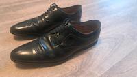 Original Gucci Lederschnürschuh, fast neu, Gr 43 Niedersachsen - Horneburg Vorschau