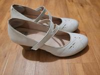 Pumps Brautschuhe Niedersachsen - Großefehn Vorschau