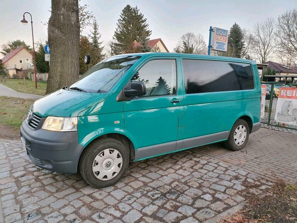 Transporter  PKW Auto Anhänger Trailer leihen mieten Vermietung in Neuenhagen