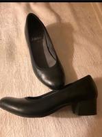 Jana Pumps 38 schmal Uniform Schuhe schwarz wie neu Hessen - Bad Camberg Vorschau