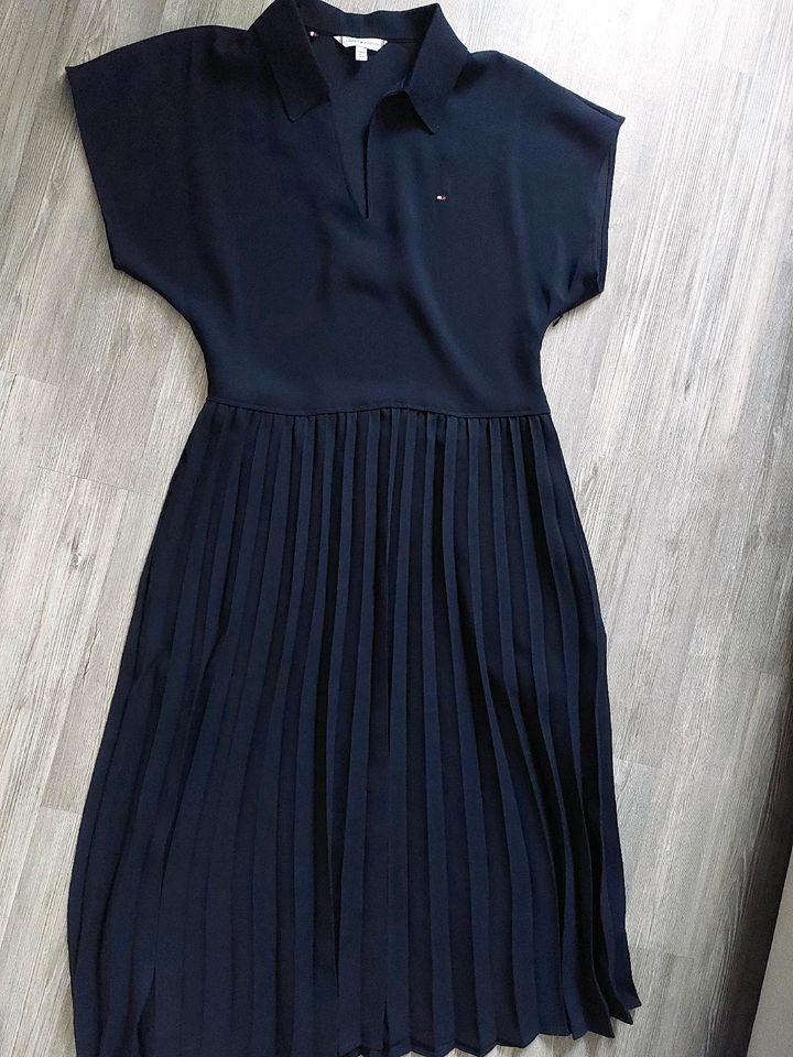 Neu Tommy hilfiger Kleid gr 38 in Osterholz-Scharmbeck